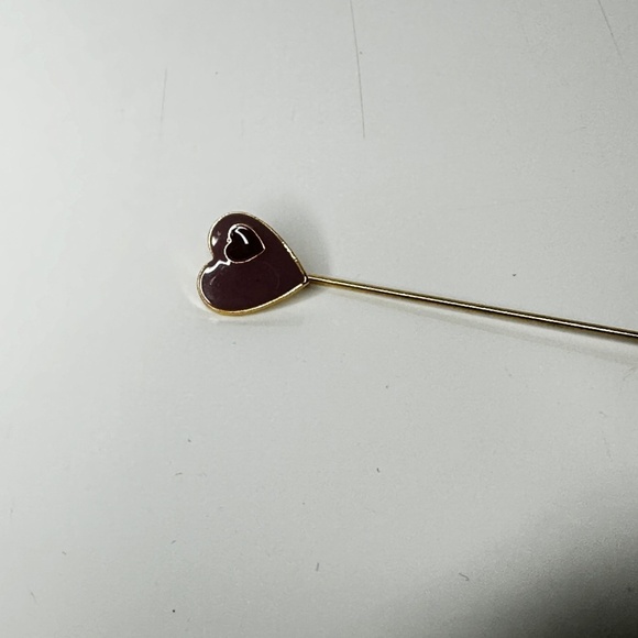 Vintage Classic stick pin with heart tip - Picture 4 of 7